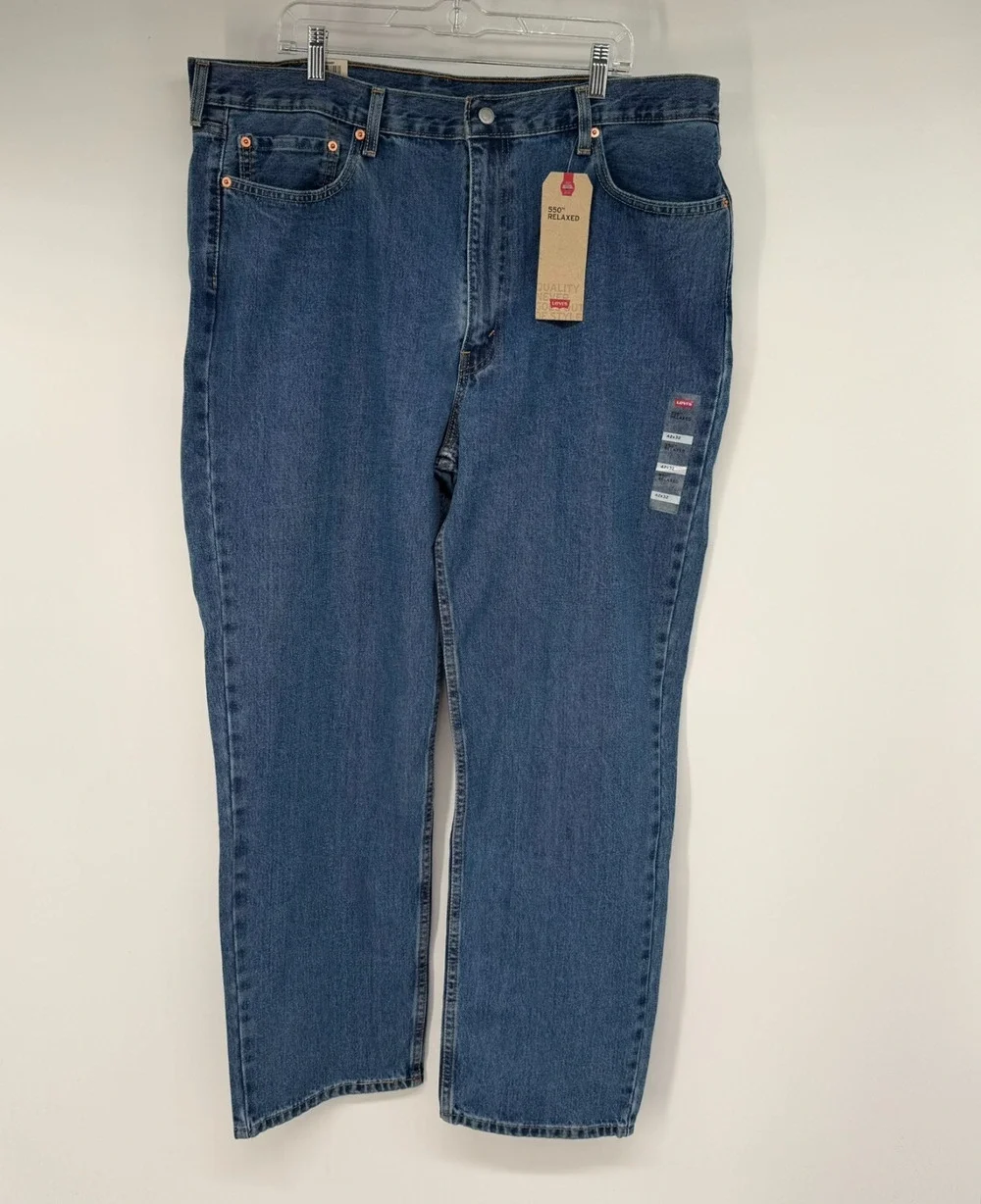 NWT Levi's 550 Jeans Mens 42x32 Blue Denim Relaxed Fit Tapered Classic Americana